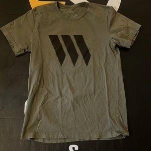 Swolverine tee size medium